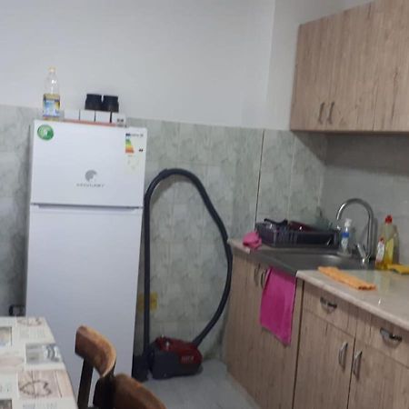 Makedonyada Kiralik Ev Ve Arac Hizmeti Ile Birlikte Apartment Skopje Exterior photo